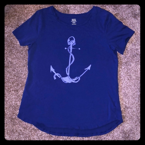 Old navy relaxed tee - Picture 1 of 2